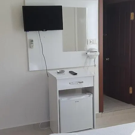 Everest Aparthotel