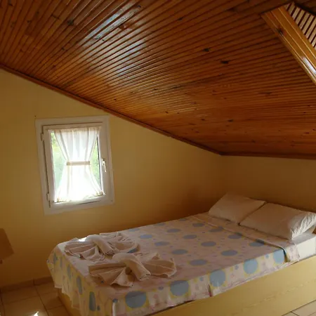 アパートホテル Everest オルデニズ