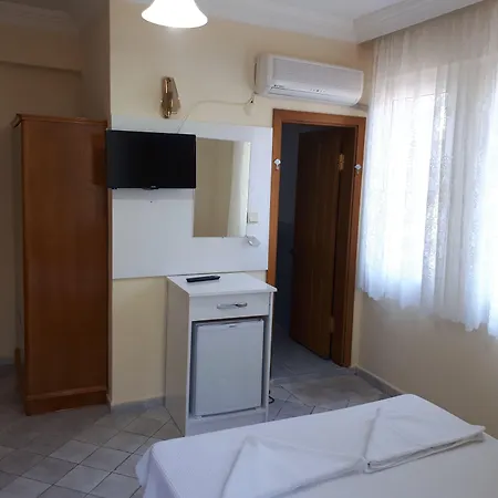 Everest アパートホテル