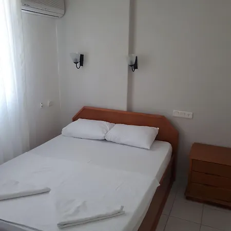 Everest Apart Otel 4*