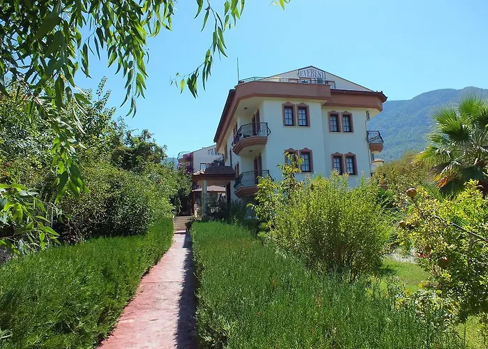 Aparthotel Everest