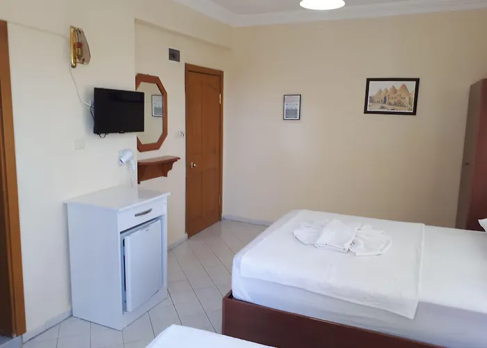 Everest Aparthotel