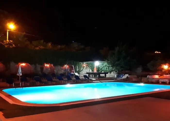 Aparthotel Everest 4*