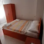 Everest Aparthotel 4*