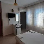 Aparthotel Everest 4*